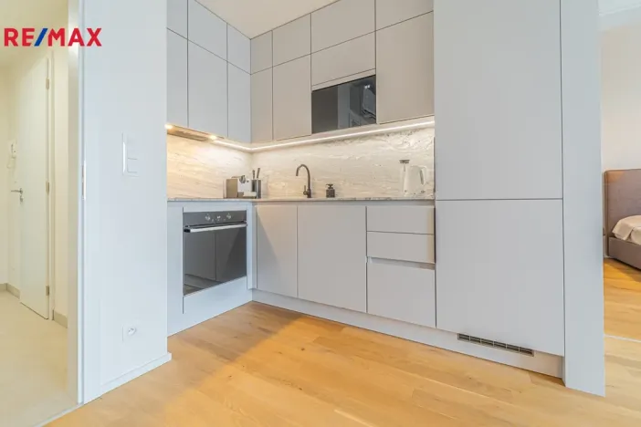 Prodej bytu 2+kk, Praha - Břevnov, Radimova, 67 m2