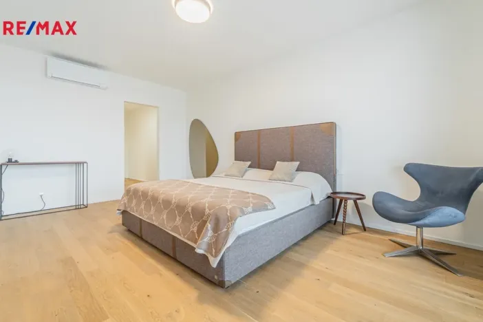 Prodej bytu 2+kk, Praha - Břevnov, Radimova, 67 m2