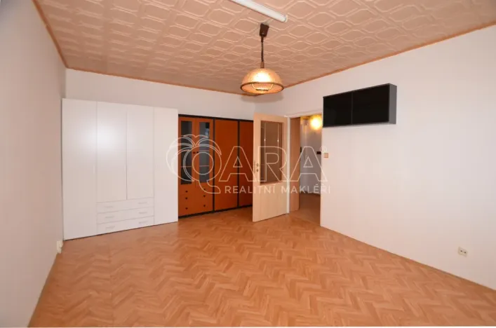 Pronájem bytu 1+1, Praha - Libuš, Na domovině, 38 m2