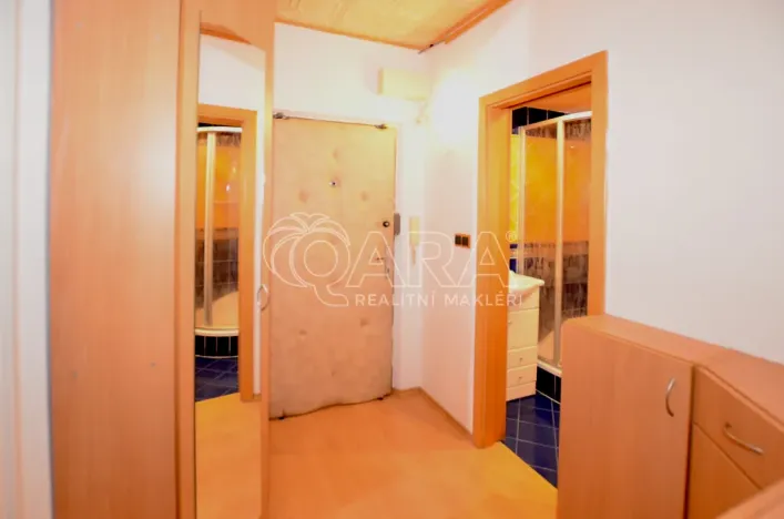 Pronájem bytu 1+1, Praha - Libuš, Na domovině, 38 m2