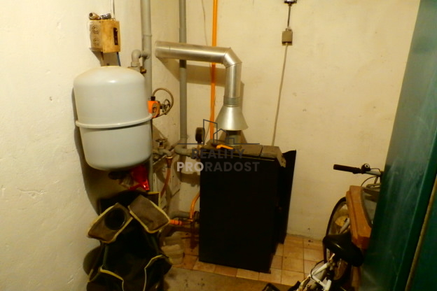 Prodej bytu 3+1, Božice, 74 m2