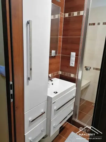 Pronájem bytu 2+kk, Kolín, Podskalská, 43 m2