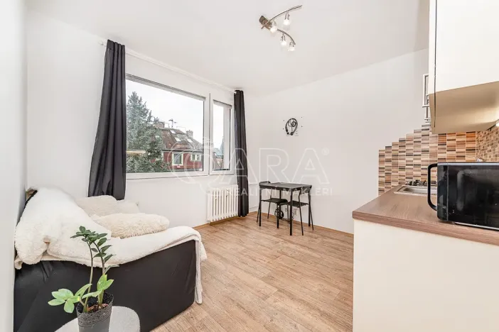 Pronájem bytu 1+1, Liberec - Liberec III-Jeřáb, Vaňurova, 37 m2