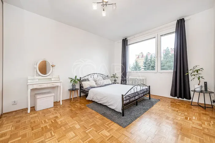 Pronájem bytu 1+1, Liberec - Liberec III-Jeřáb, Vaňurova, 37 m2