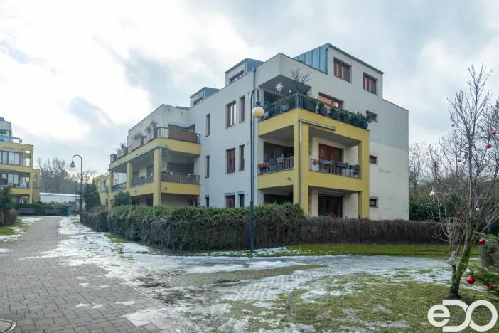 Prodej bytu 2+kk, Praha, K náhonu, 69 m2