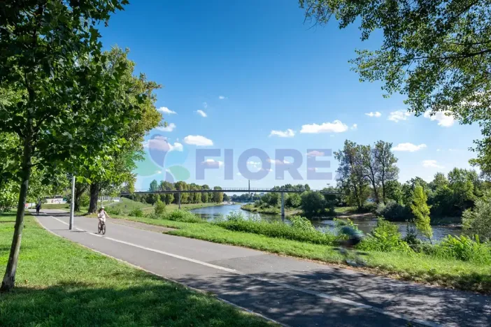 Prodej bytu 2+kk, Praha - Troja, Olštýnská, 37 m2