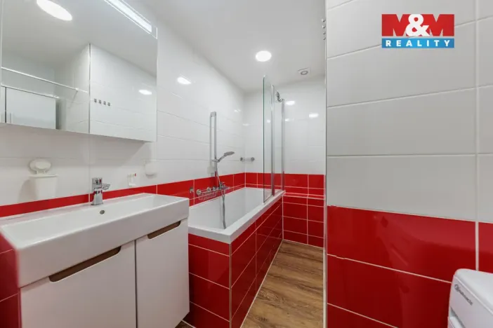 Prodej bytu 2+1, Sokolov, Mánesova, 64 m2