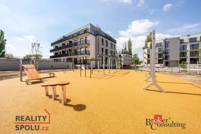 Pronájem bytu 2+kk, Kladno - Dubí, Ke křížku, 54 m2