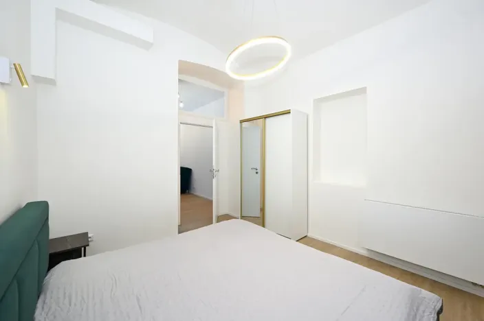 Pronájem bytu 2+kk, Praha - Košíře, Holečkova, 44 m2