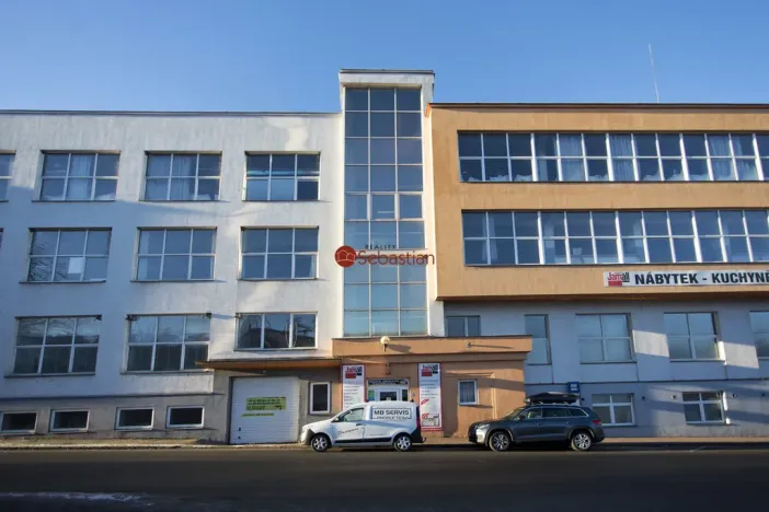 Pronájem skladu, Pelhřimov, Křemešnická, 139 m2