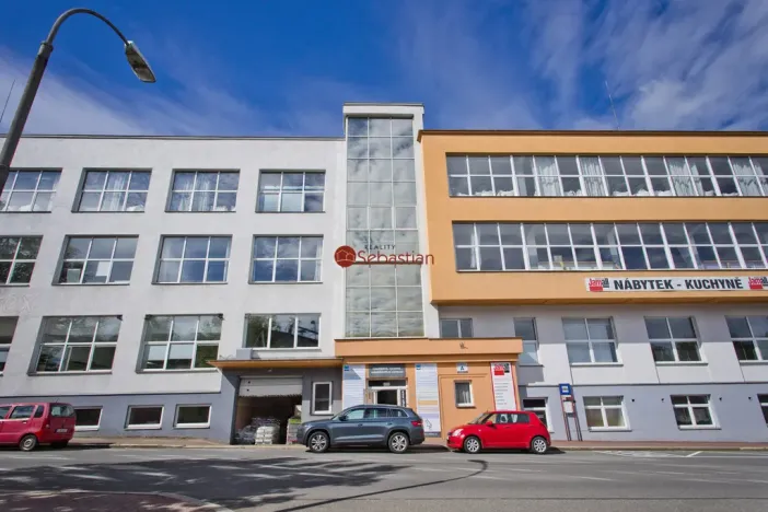 Pronájem kanceláře, Pelhřimov, Křemešnická, 69 m2