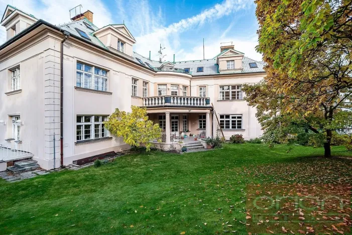 Pronájem bytu 6+kk a větší, Praha - Střešovice, Slunná, 274 m2