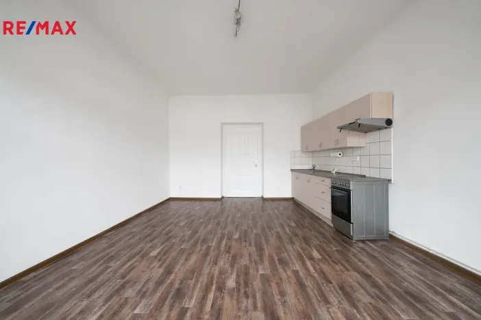 Pronájem bytu 2+kk, Hronov, T. G. Masaryka, 52 m2