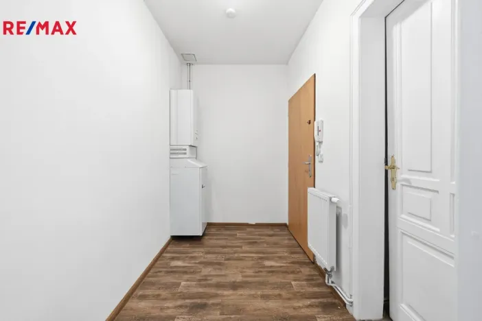 Pronájem bytu 2+kk, Hronov, T. G. Masaryka, 52 m2