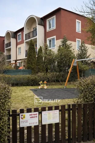 Prodej bytu 2+kk, Vestec, Ve Stromkách, 46 m2