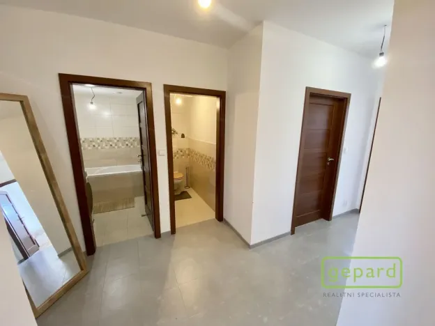 Pronájem bytu 3+kk, Chýně, Uherova, 68 m2