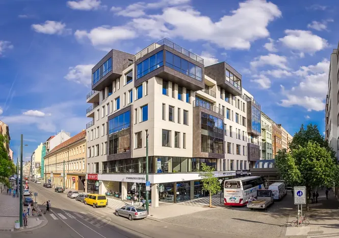 Pronájem kanceláře, Praha - Karlín, Thámova, 396 m2