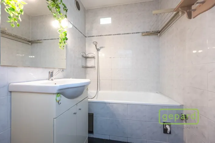 Prodej bytu 3+kk, Praha - Kobylisy, Košťálkova, 72 m2