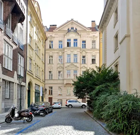 Pronájem bytu 2+1, Praha - Staré Město, Salvátorská, 57 m2