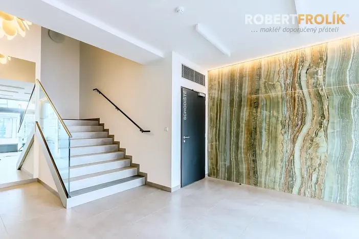 Pronájem bytu 2+kk, Praha - Ruzyně, Stočesova, 51 m2