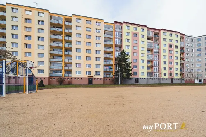 Pronájem bytu 2+kk, Plzeň, Žlutická, 39 m2