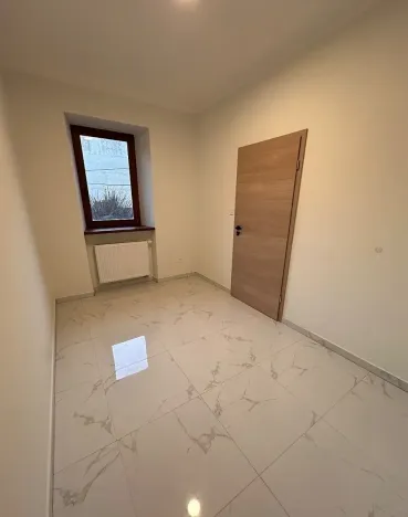 Pronájem bytu 1+1, Domažlice, náměstí Míru, 35 m2