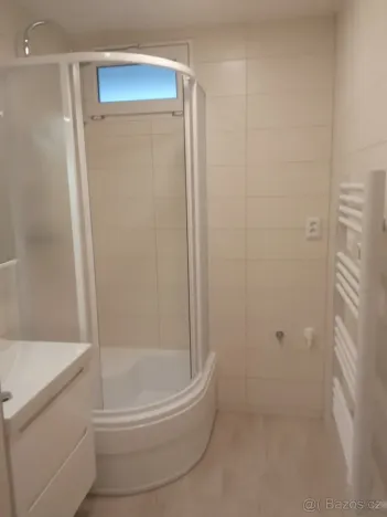 Pronájem bytu 2+1, Klatovy, Pod Hůrkou, 60 m2