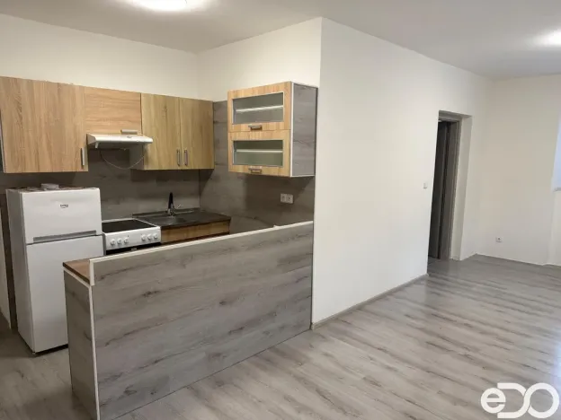 Pronájem bytu 2+kk, Miletín, Komenského, 49 m2