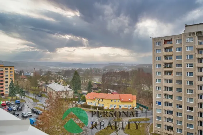 Prodej bytu 3+1, Karlovy Vary, U Koupaliště, 68 m2