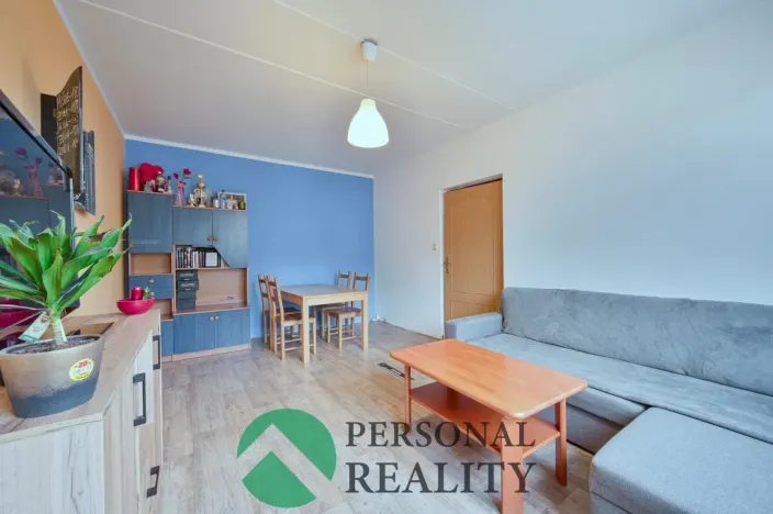 Prodej bytu 3+1, Karlovy Vary, U Koupaliště, 68 m2