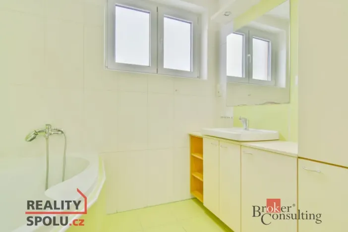 Pronájem rodinného domu, České Budějovice - České Budějovice 2, Na Jízdárně, 100 m2