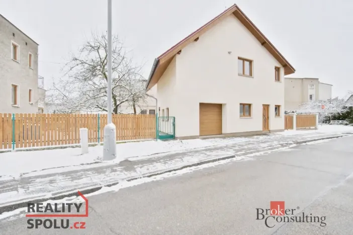 Pronájem rodinného domu, České Budějovice - České Budějovice 2, Na Jízdárně, 100 m2