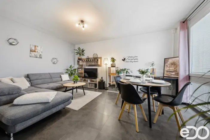 Prodej bytu 3+1, Hradec Králové, třída Edvarda Beneše, 98 m2