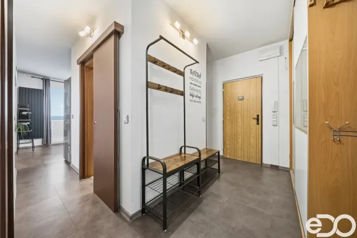 Prodej bytu 3+1, Hradec Králové, třída Edvarda Beneše, 98 m2