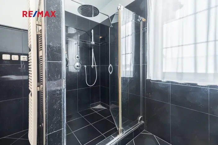 Prodej rodinného domu, Žilina, Zahradní, 774 m2