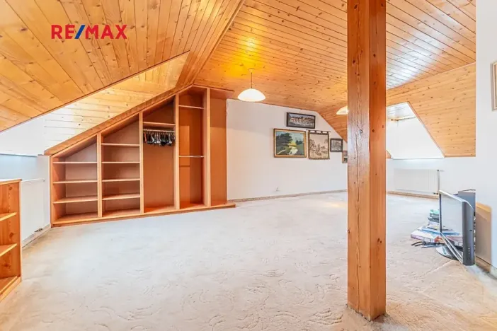 Prodej rodinného domu, Žilina, Zahradní, 774 m2