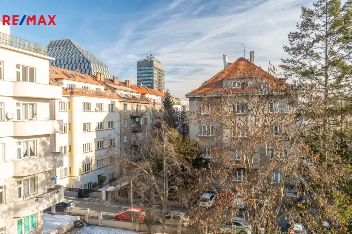 Pronájem bytu 2+1, Praha - Vinohrady, náměstí Jiřího z Lobkovic, 62 m2