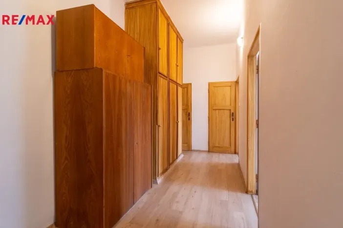 Pronájem bytu 2+1, Praha - Vinohrady, náměstí Jiřího z Lobkovic, 62 m2