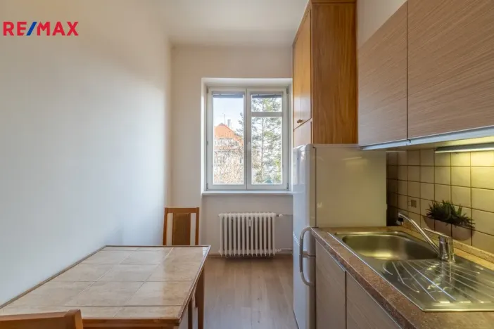 Pronájem bytu 2+1, Praha - Vinohrady, náměstí Jiřího z Lobkovic, 62 m2