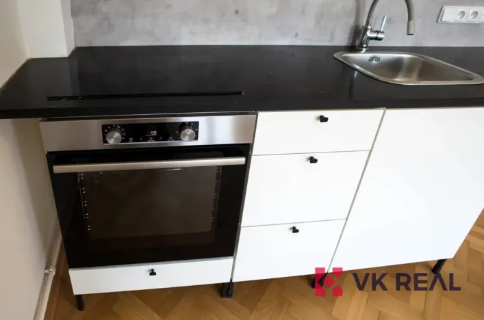 Pronájem bytu 2+kk, Praha - Břevnov, Bělohorská, 44 m2