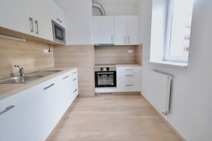 Pronájem bytu 1+kk, Brno - Žebětín, Přírodní, 32 m2