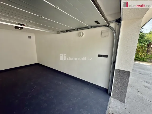 Pronájem garáže, Ústí nad Labem - Ústí nad Labem-centrum, Kekulova, 20 m2