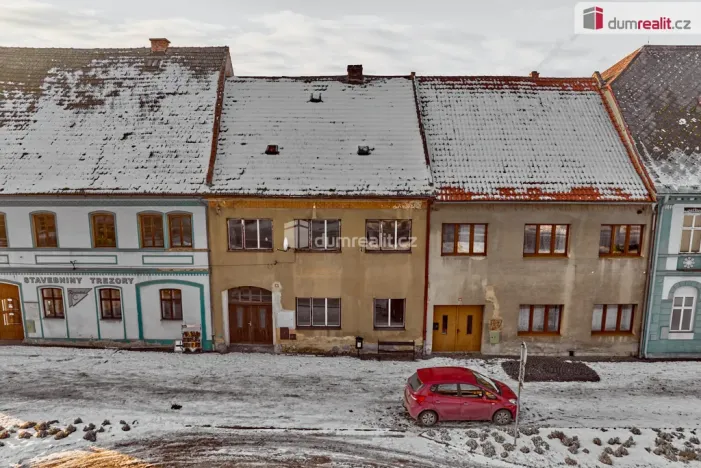 Prodej rodinného domu, Kravaře, náměstí, 200 m2