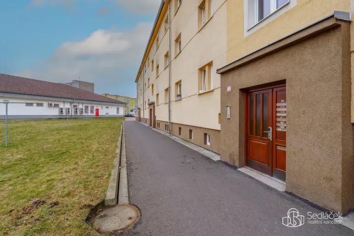 Prodej bytu 2+1, Ostrov, Jáchymovská, 56 m2