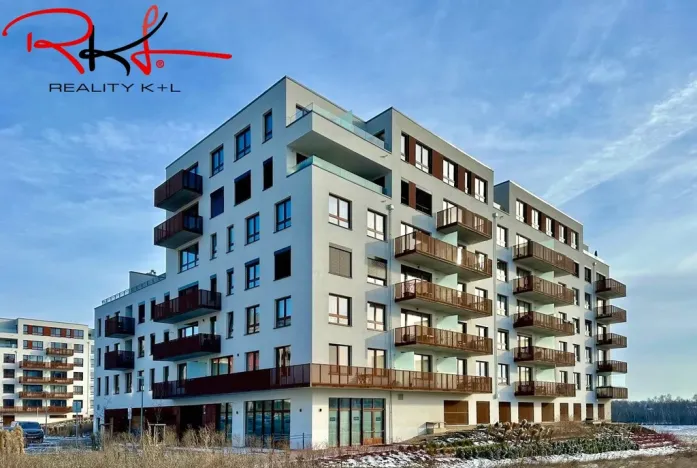 Prodej garážového stání, Praha, Kardausova, 15 m2