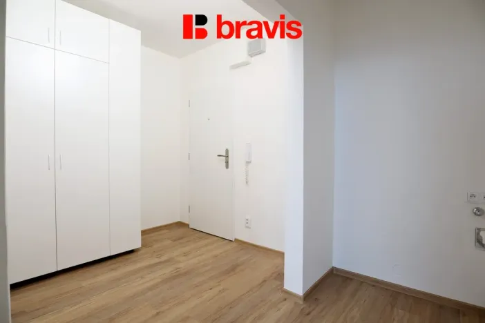 Pronájem bytu 2+kk, Brno - Židenice, Mikulovská, 40 m2