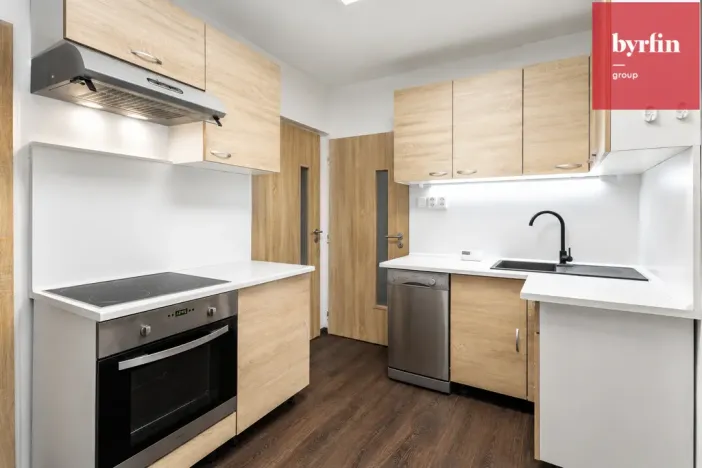 Prodej rodinného domu, Kravaře, Čeňka Trunčíka, 170 m2