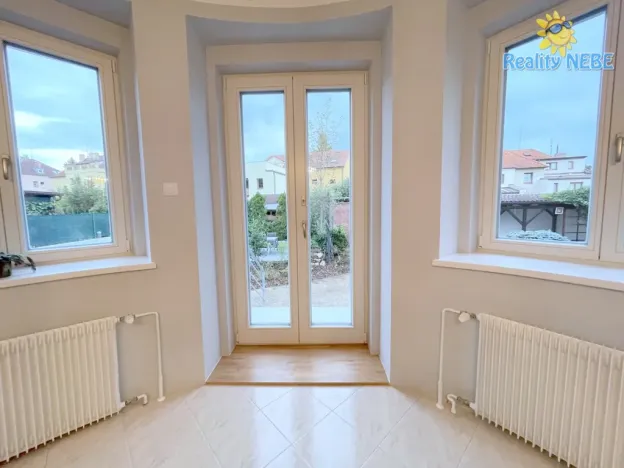 Pronájem bytu 4+1, Praha - Hodkovičky, Na výspě, 103 m2