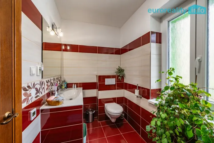 Prodej rodinného domu, Mariánské Lázně, Palackého, 200 m2