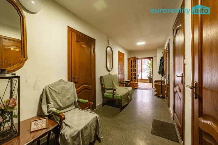 Prodej rodinného domu, Mariánské Lázně, Palackého, 200 m2